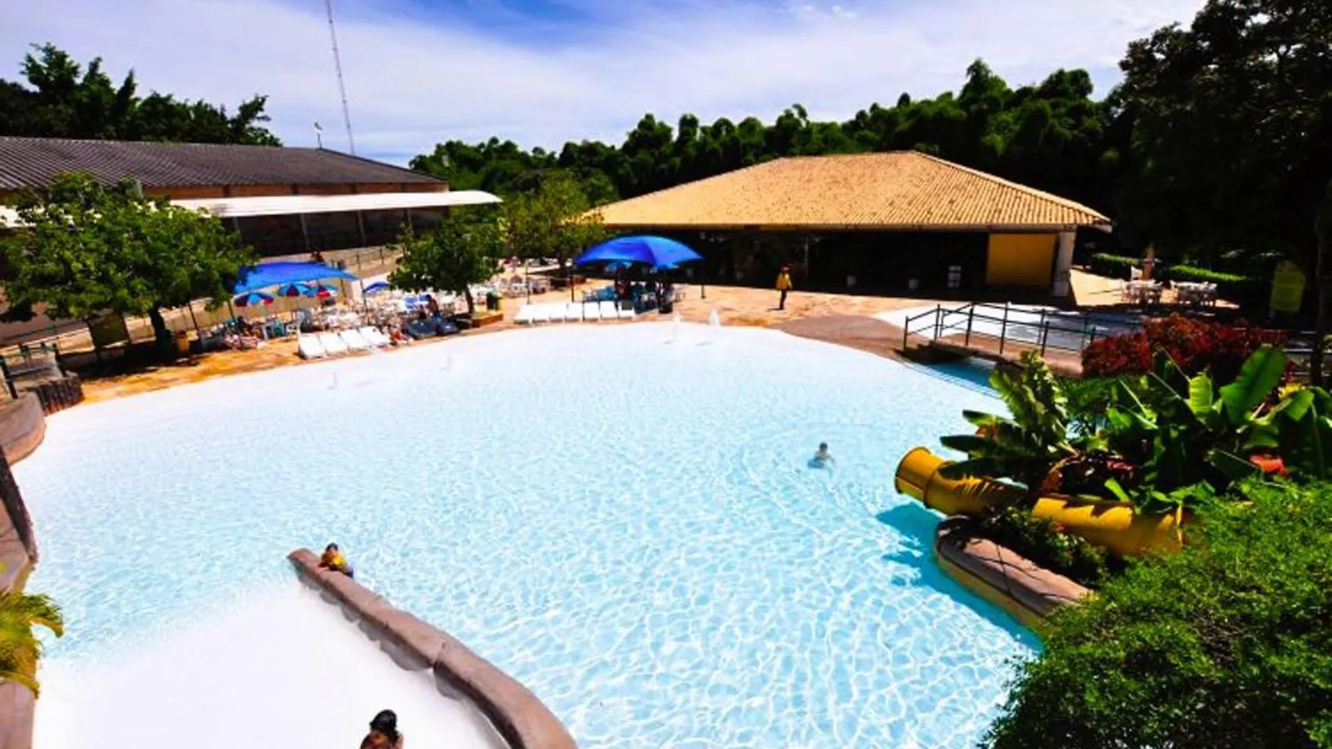 Imperio Romano - Bonus 1 Dia No Acqua Park Vulcao - Caldas Novas